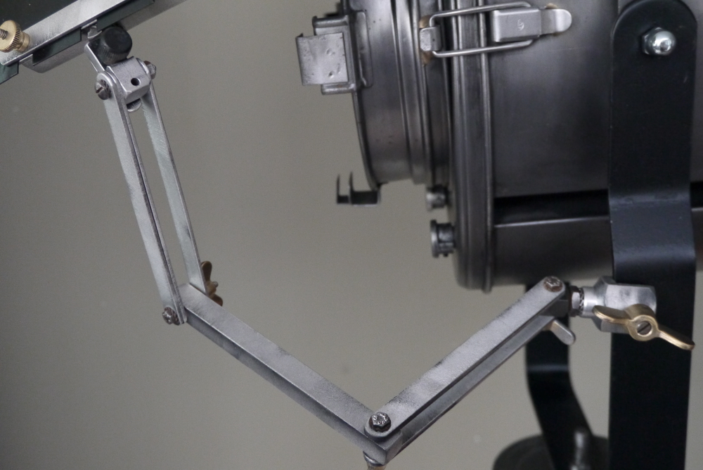 Projecteur de cinema Cremer Paris entierement d'origine – Image 12