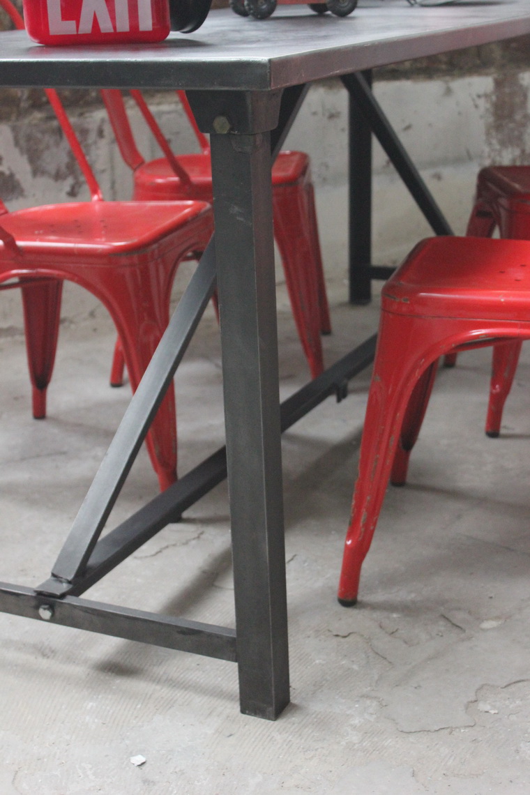 Table ou bureau metal industriel des annees 50 militaire – Image 5