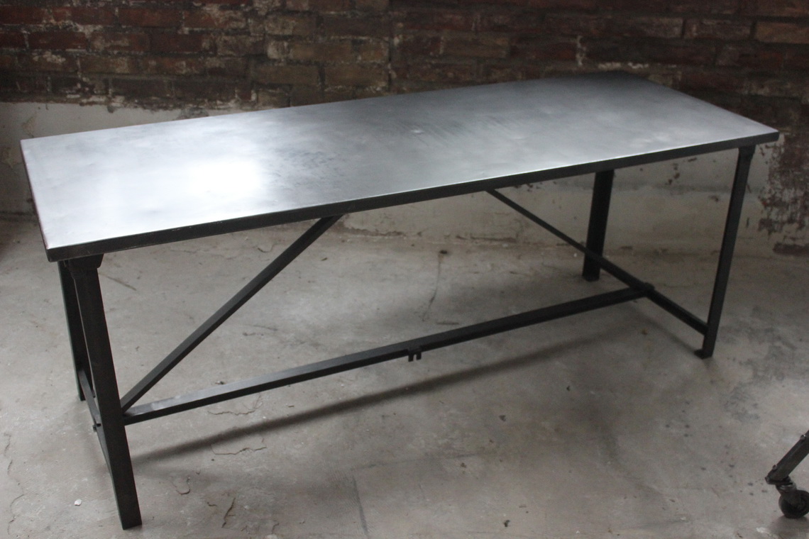 Table ou bureau metal industriel des annees 50 militaire – Image 4