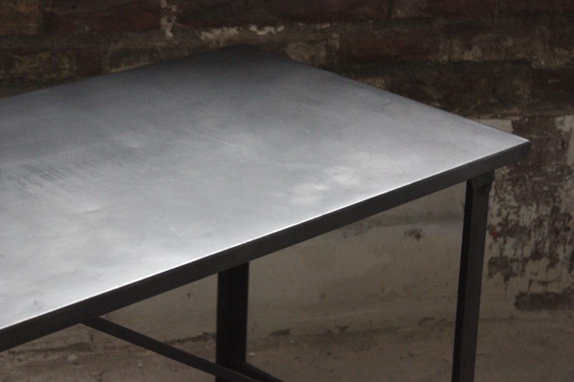 Table ou bureau metal industriel des annees 50 militaire – Image 12