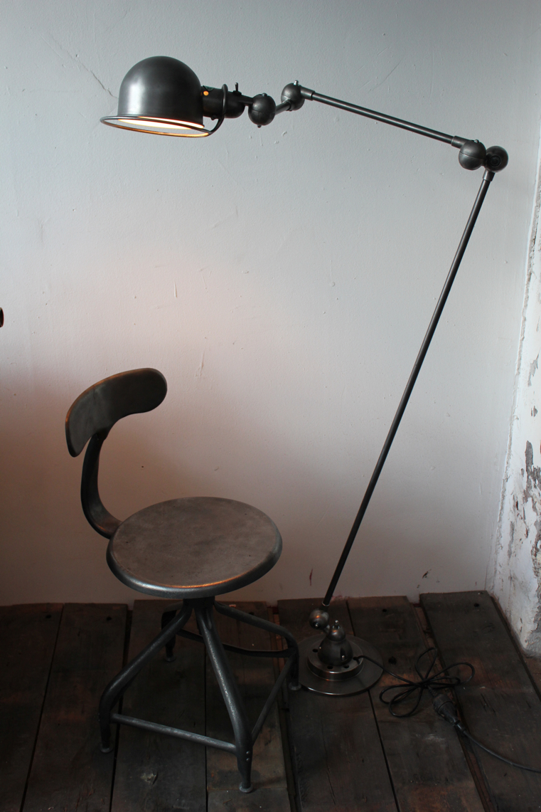 Lampe liseuse Jielde 3 bras polie graphite – Image 4