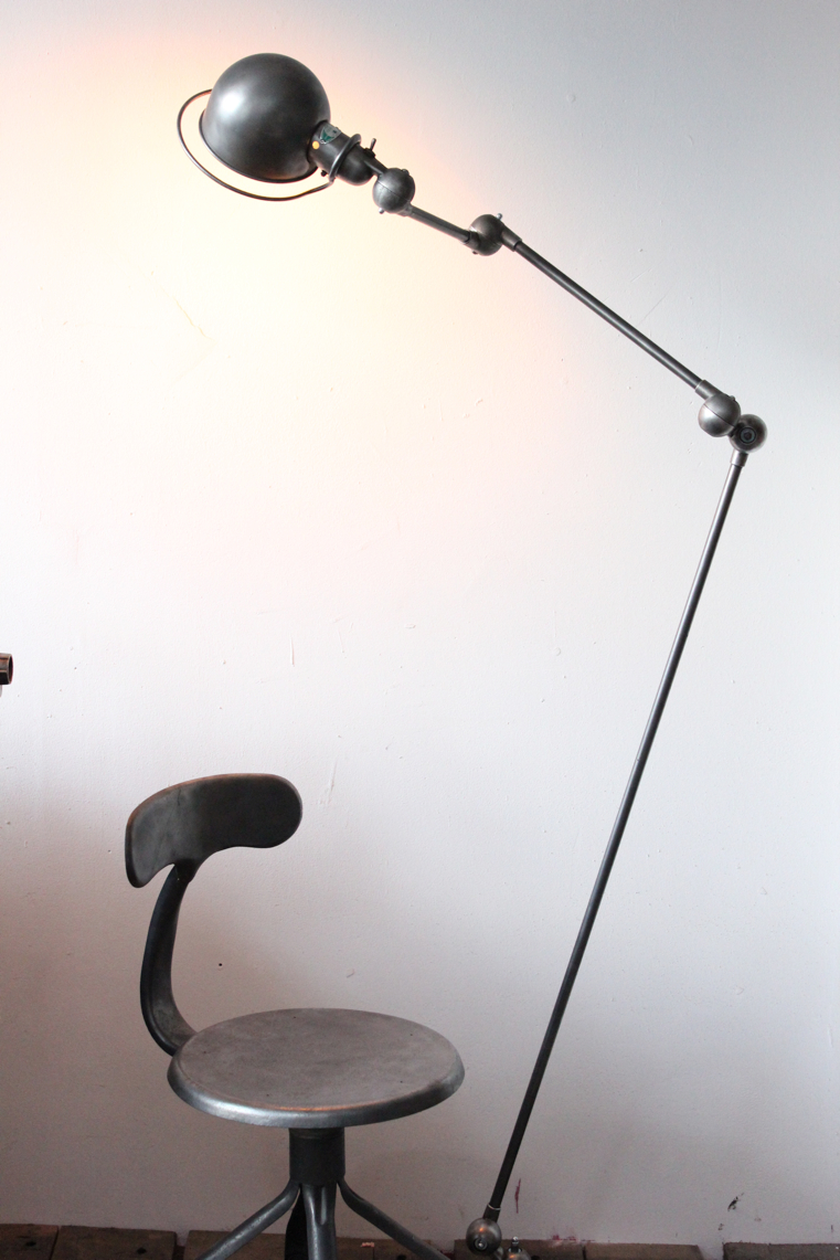 Lampe liseuse Jielde 3 bras polie graphite – Image 11