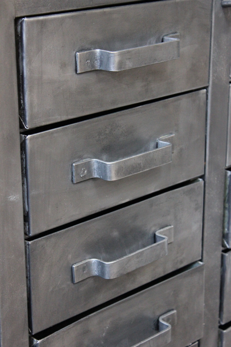 etabli d'atelier industriel metal 11 tiroirs plateau bois massif – Image 7