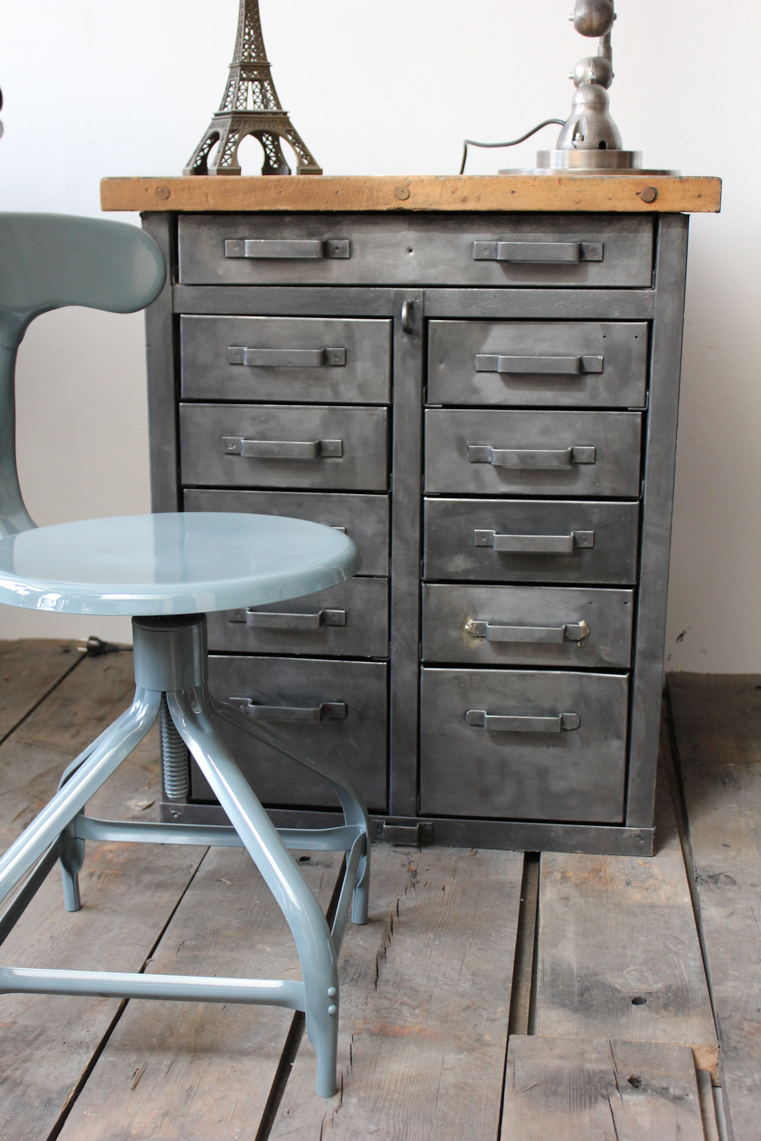 etabli d'atelier industriel metal 11 tiroirs plateau bois massif – Image 10