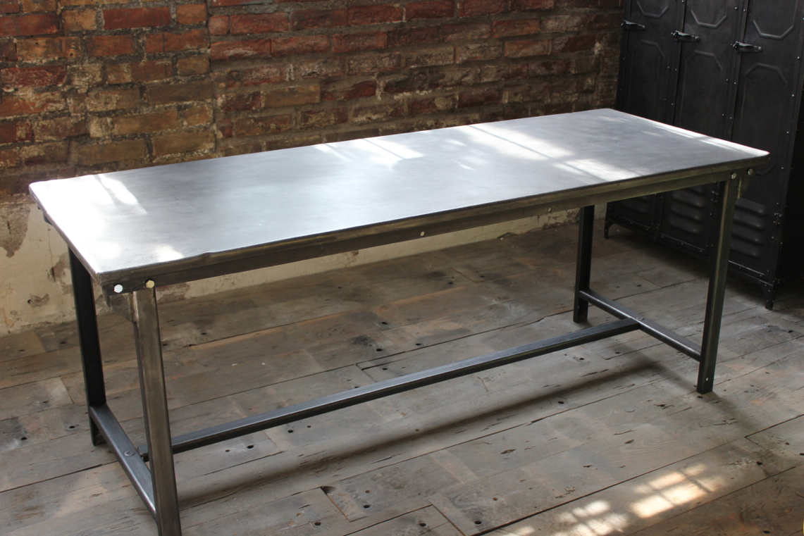Table ou bureau metal industriel des annees 50 militaire finition metal – Image 11