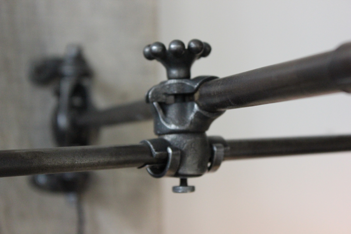 Rare Lampe liseuse O.C. White Industrielle sur pied la lampe de reference a new york dans les loft – Image 21