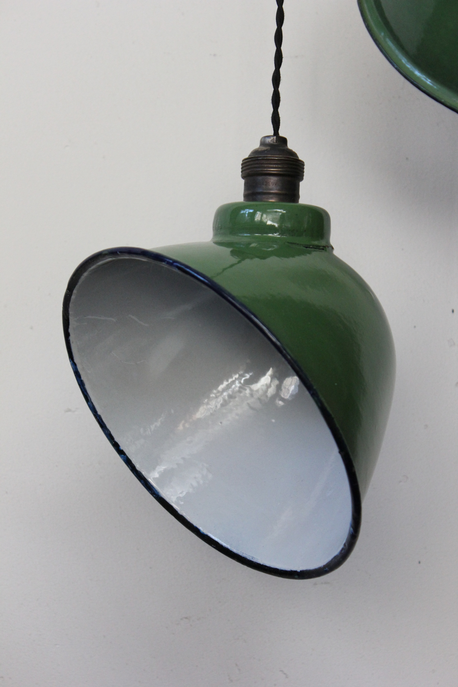 abat jour emaillee lampe industrielle vert bouteille – Image 9