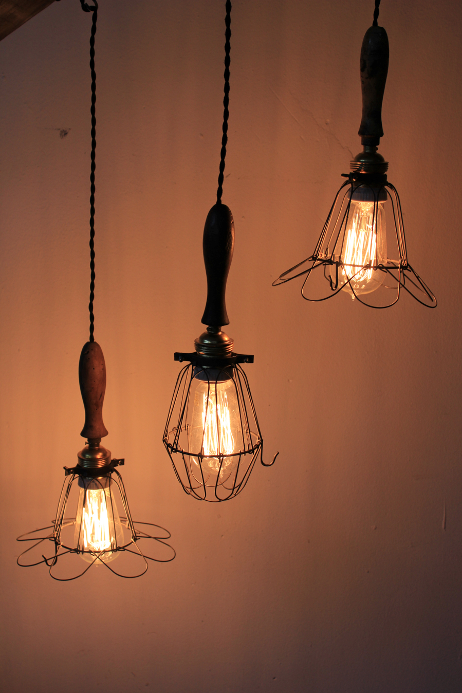 ancienne baladeuse industrielle des USA equipant les caves de new York – Image 8