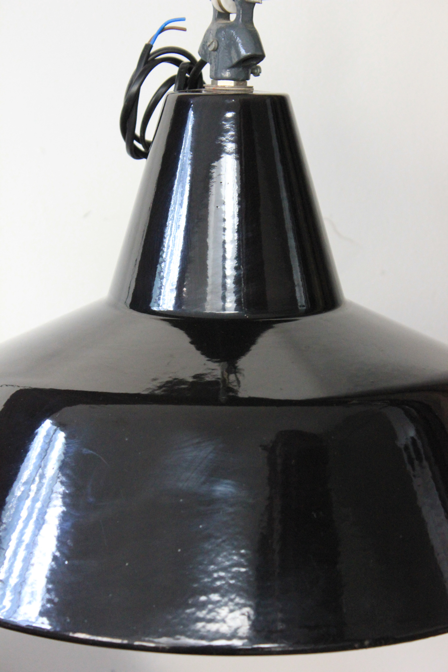 suspension abat jour emaillee noir lampe industrielle bauhaus – Image 5