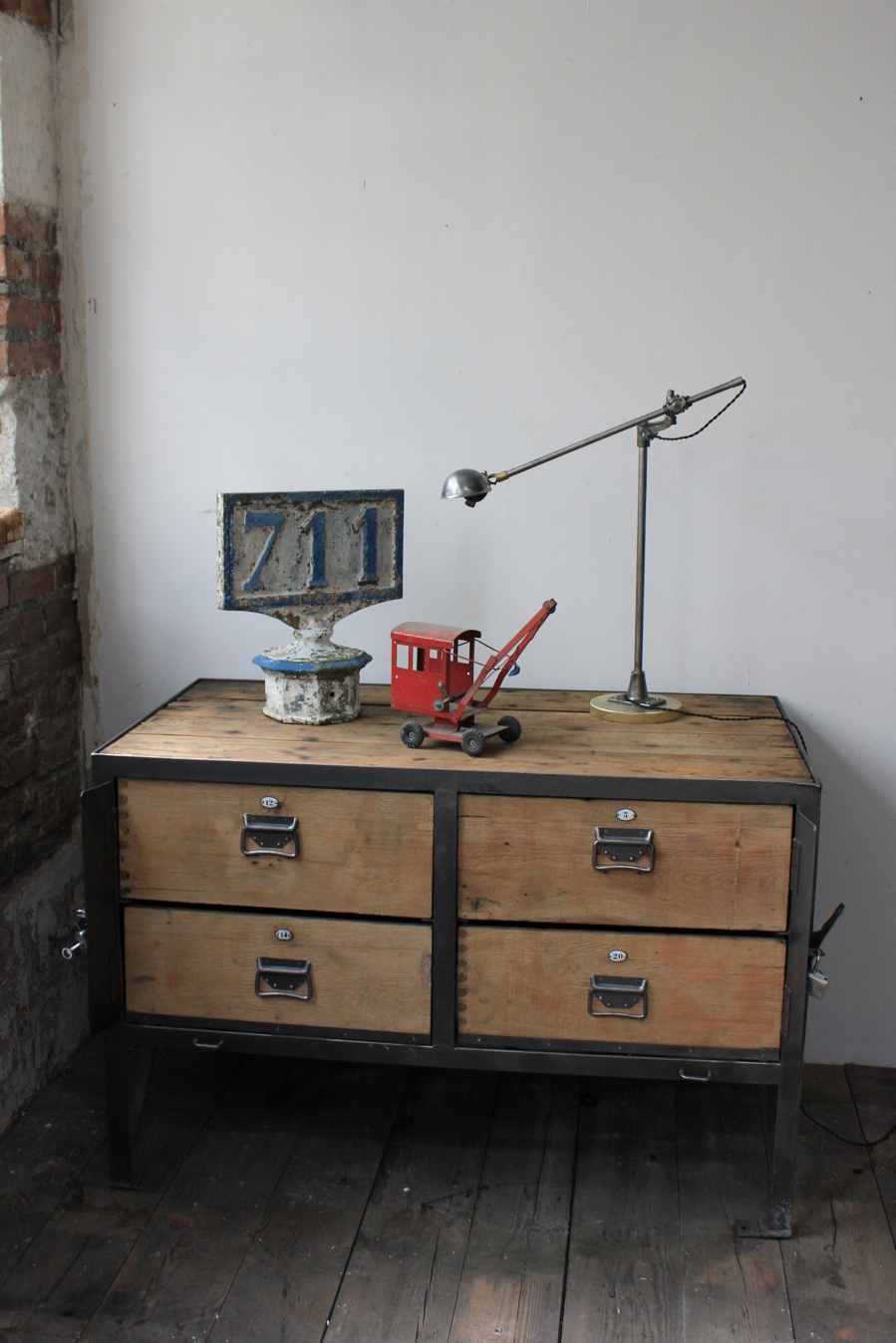 borne kilometrique en fonte superbe patine – Image 14