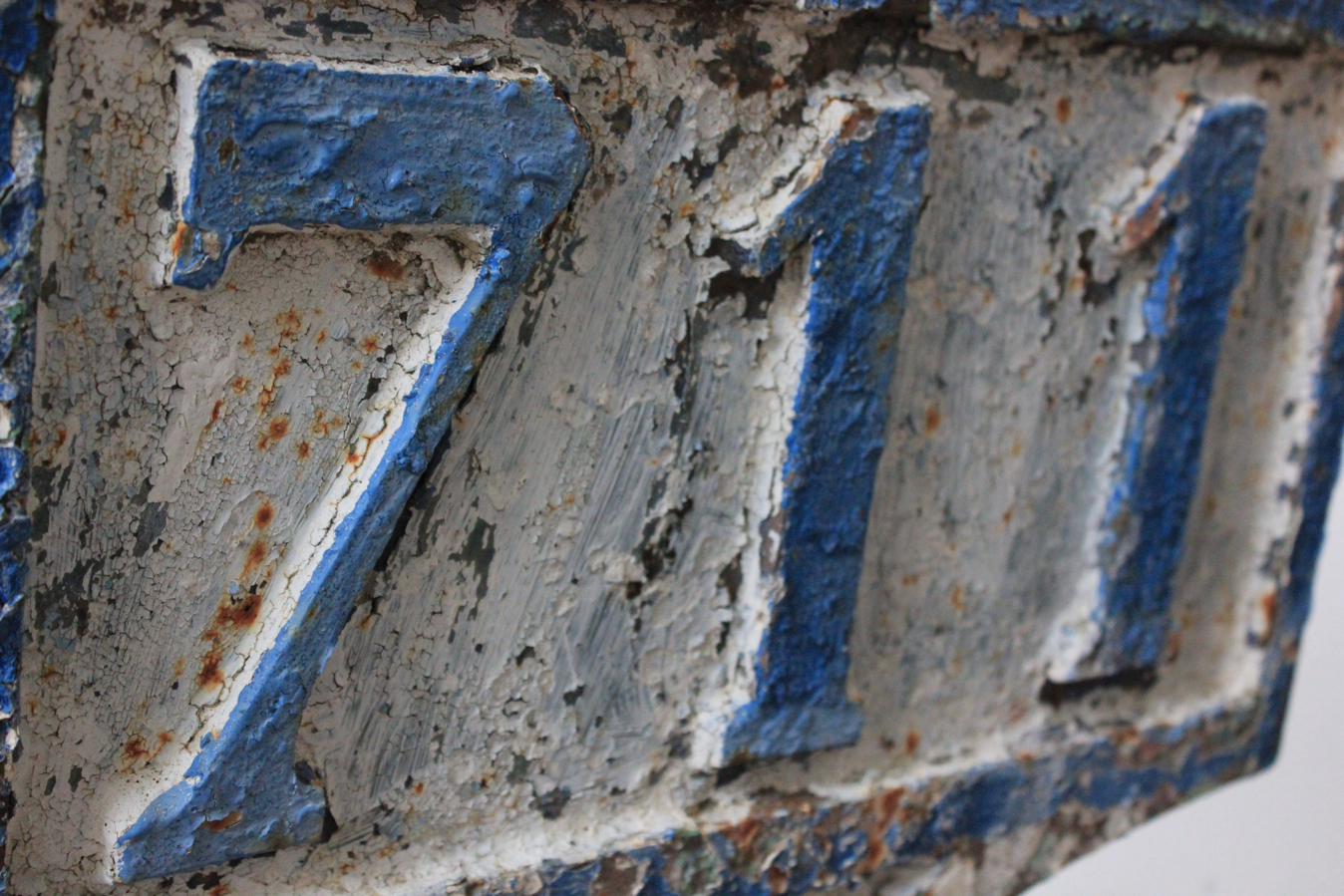 borne kilometrique en fonte superbe patine – Image 6