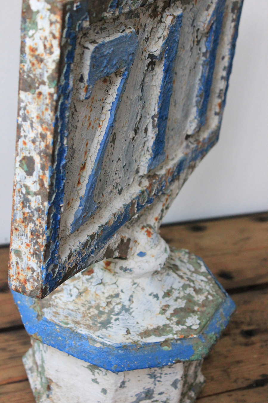 borne kilometrique en fonte superbe patine – Image 8