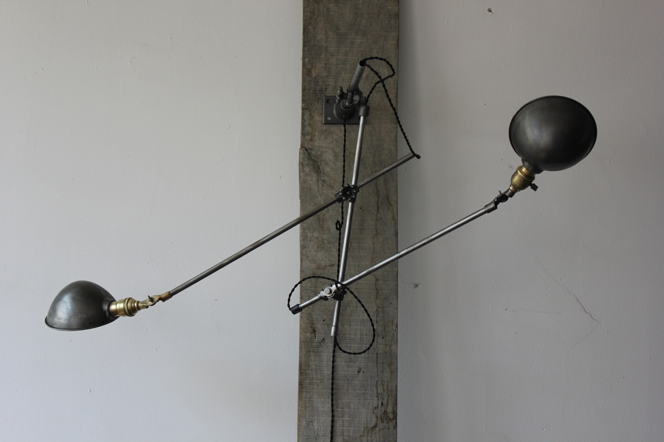 Rare Lampe O.C. White Industrielle fixation murale double applique la lampe de reference a new york dans les loft – Image 4