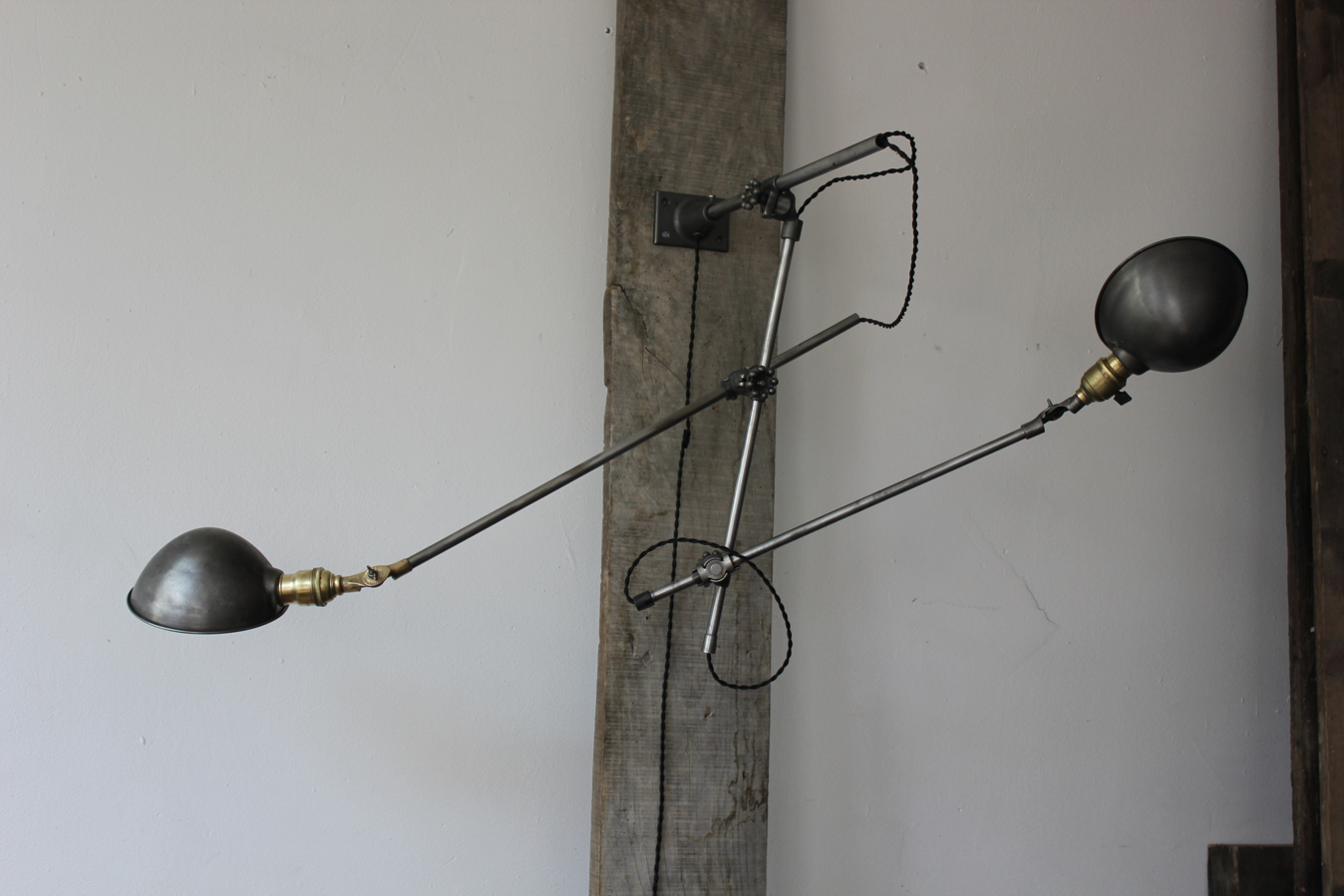 Rare Lampe O.C. White Industrielle fixation murale double applique la lampe de reference a new york dans les loft – Image 6