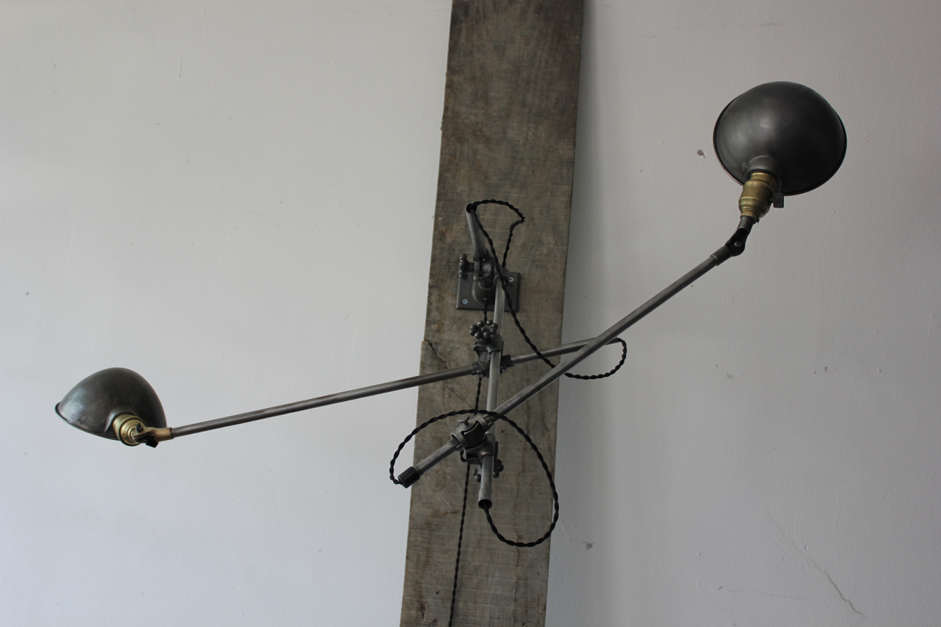 Rare Lampe O.C. White Industrielle fixation murale double applique la lampe de reference a new york dans les loft – Image 8