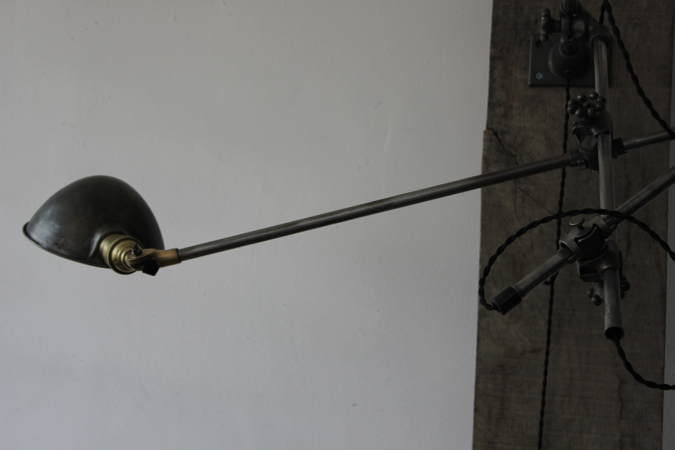 Rare Lampe O.C. White Industrielle fixation murale double applique la lampe de reference a new york dans les loft – Image 9