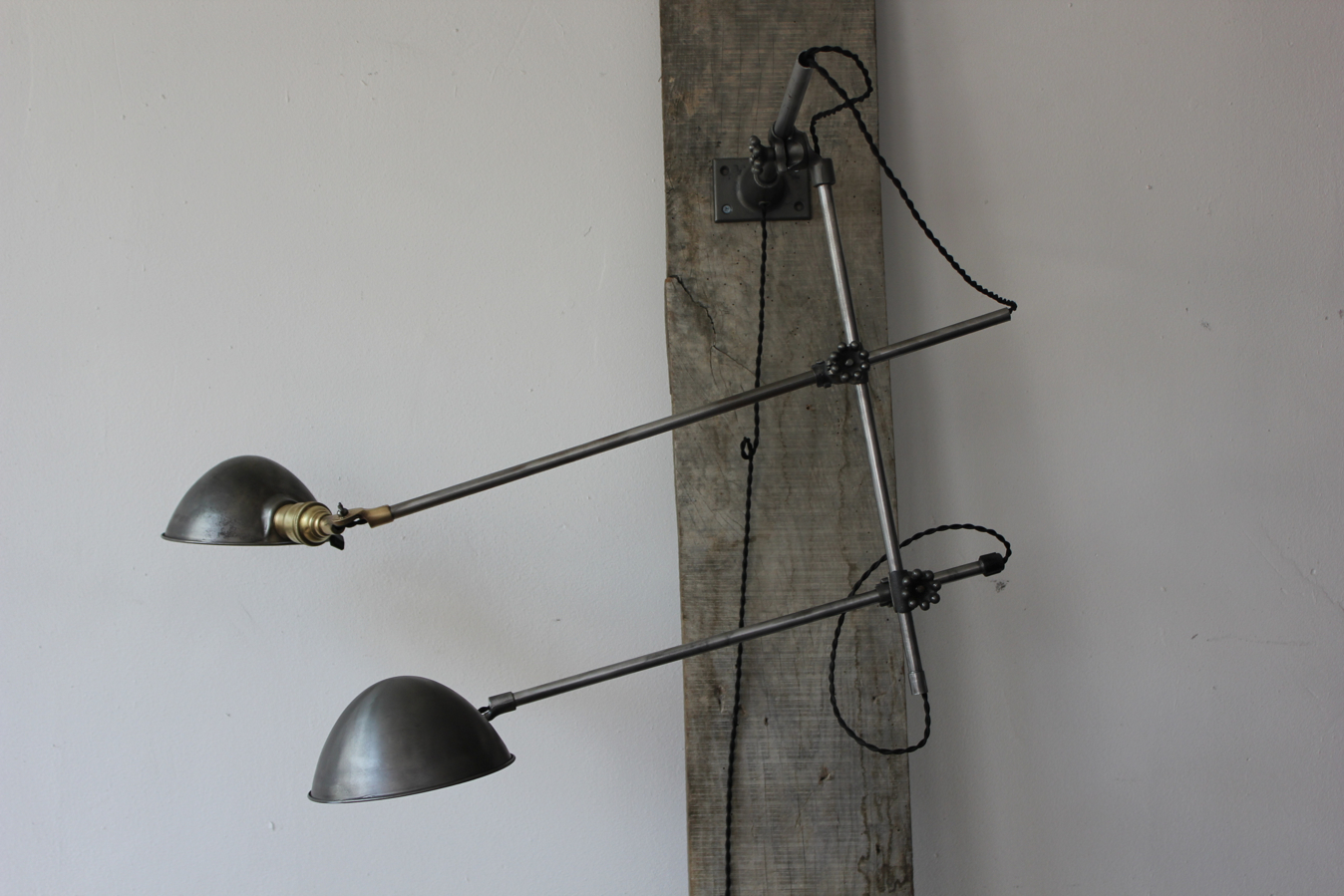 Rare Lampe O.C. White Industrielle fixation murale double applique la lampe de reference a new york dans les loft – Image 14