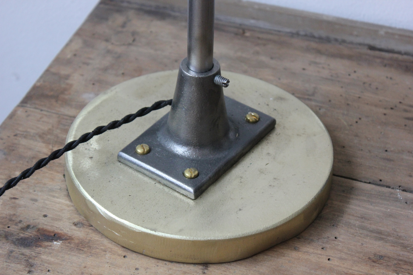 Rare Lampe bureau O.C. White Industrielle sur socle la lampe de reference a new york dans les loft – Image 7