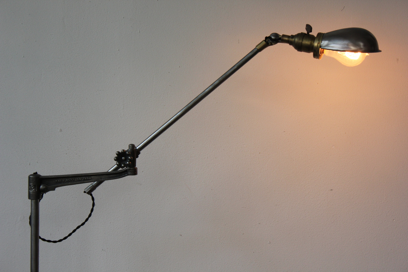 Rare Lampe bureau O.C. White Industrielle sur socle la lampe de reference a new york dans les loft – Image 13