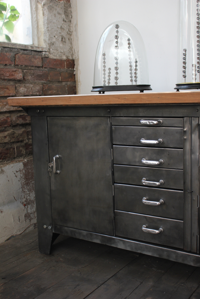 exeptionnel grand etabli industriel biguet atelier Renault – Image 3