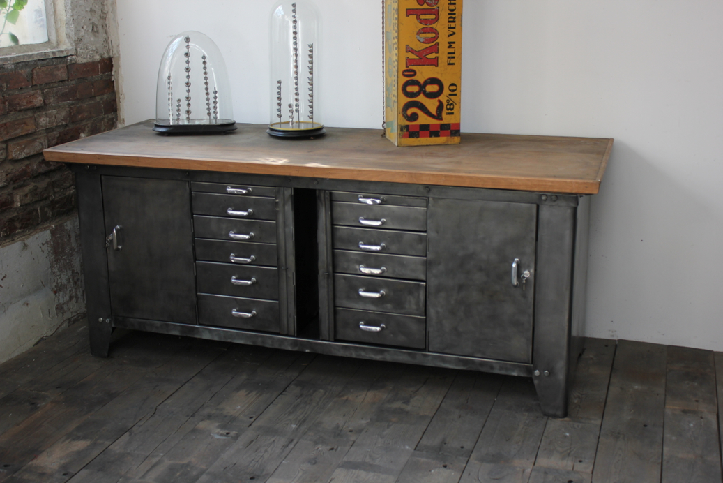 exeptionnel grand etabli industriel biguet atelier Renault – Image 4