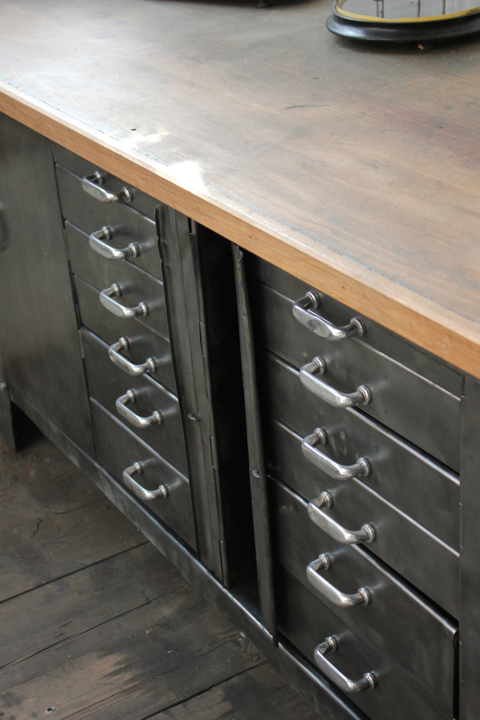 exeptionnel grand etabli industriel biguet atelier Renault – Image 6