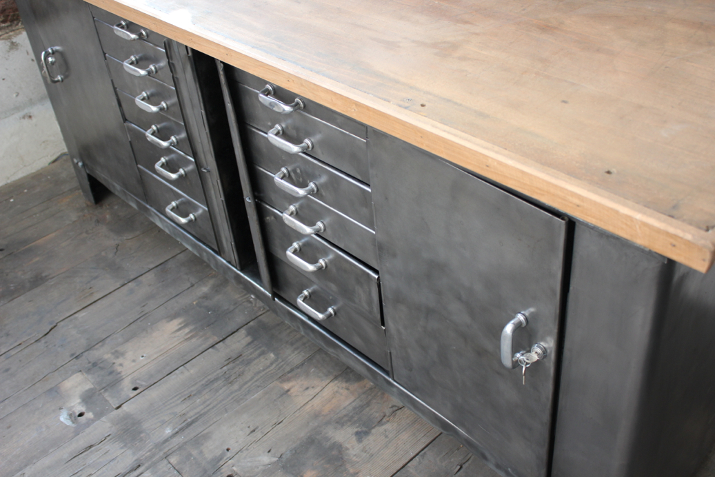 exeptionnel grand etabli industriel biguet atelier Renault – Image 7