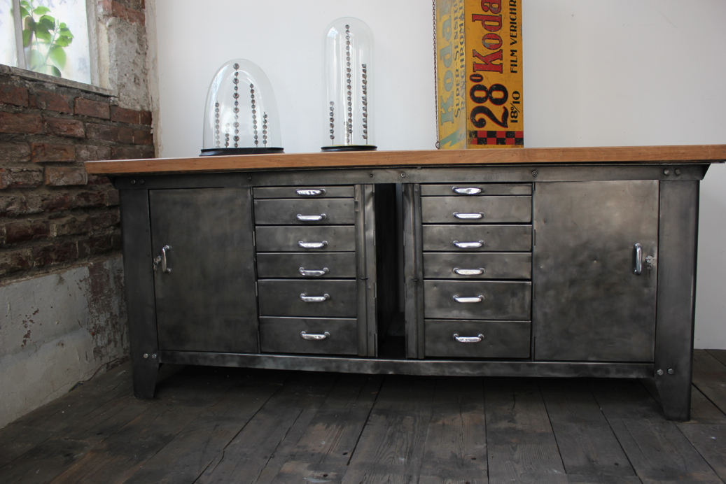 exeptionnel grand etabli industriel biguet atelier Renault – Image 12