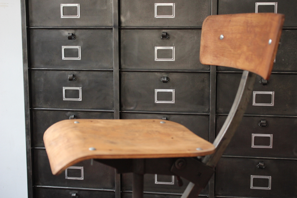 chaise atelier industrielle Bienaise metal et bois – Image 9