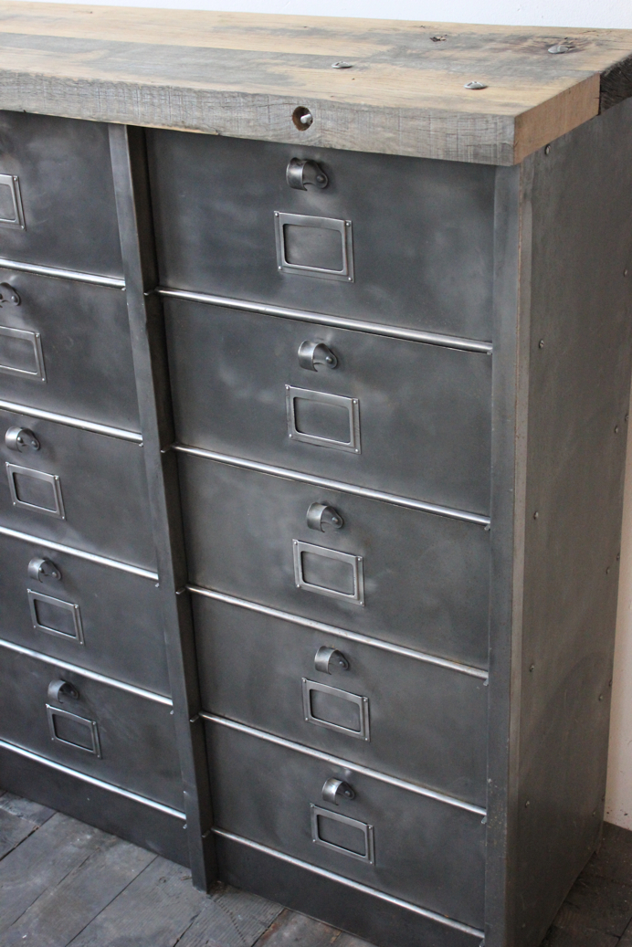 ancien meuble console 15 casiers industriel a clapet strafor 1950 – Image 4
