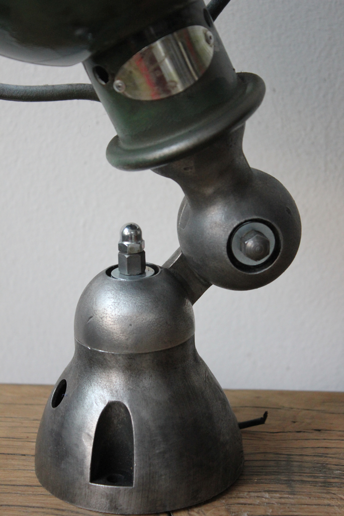 Unique lampe Jielde 1 applique finition vintage industrielle 1 – Image 4