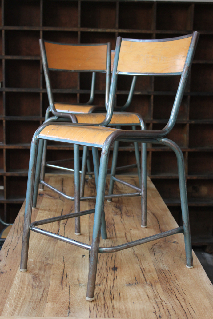 serie de 6 - ancienne Chaise haute d'ecole, laboratoire de biologie tarif pour les 6 chaises – Image 11