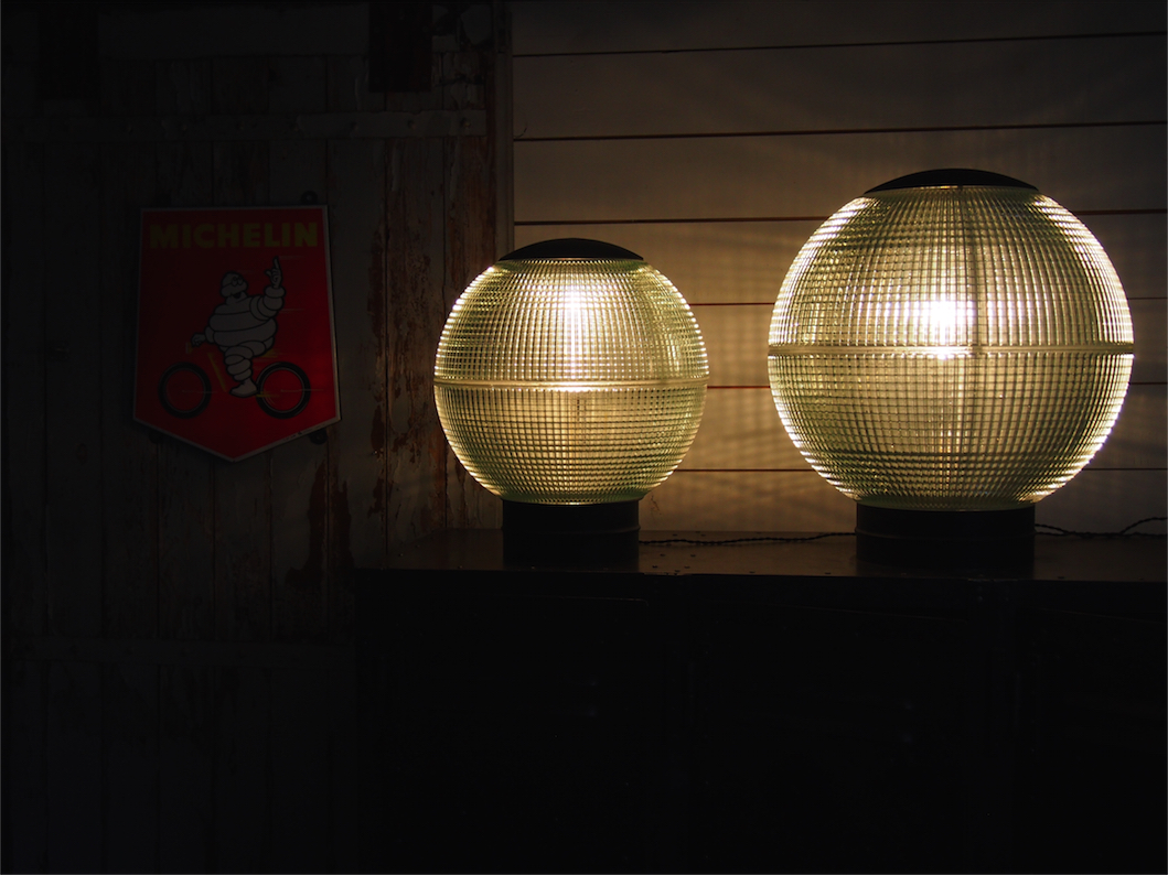 grande lampe a poser globe holophane 50 cm – Image 3