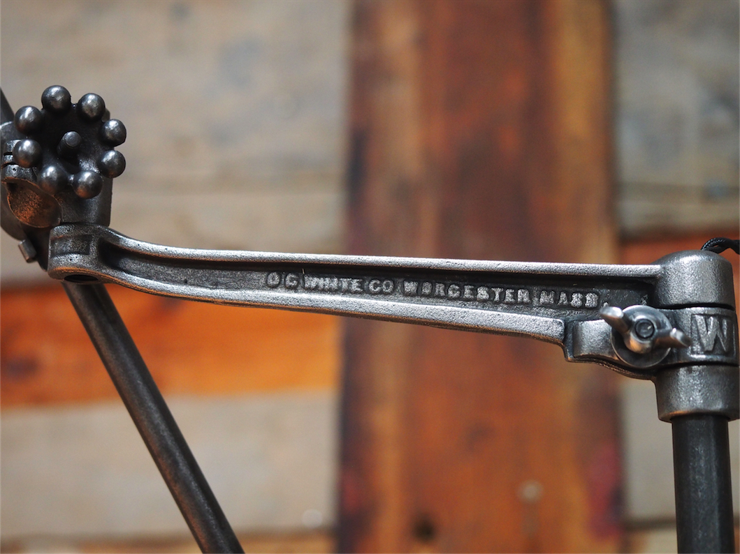 Rare Lampe O.C. White Industrielle fixation etau la lampe de reference a new york dans les loft – Image 9