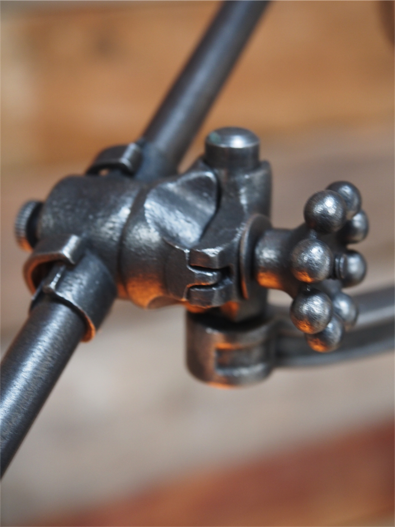 Rare Lampe O.C. White Industrielle fixation etau la lampe de reference a new york dans les loft – Image 12