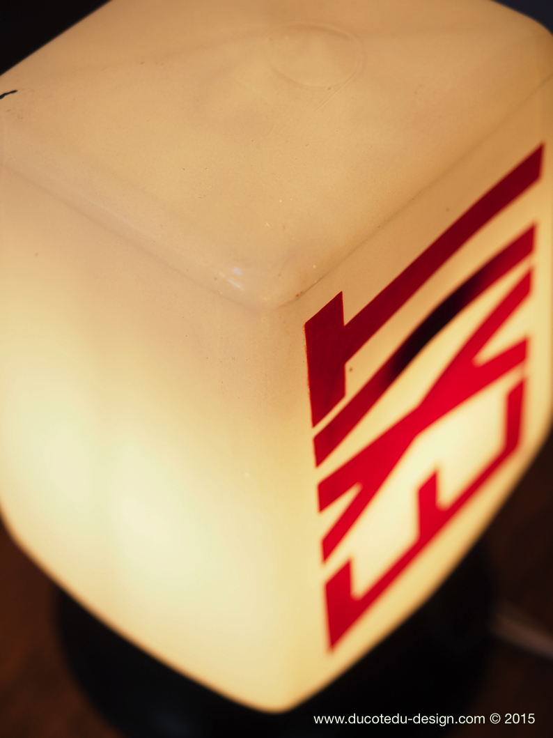 Exit Lampe USA opaline rouge – Image 5