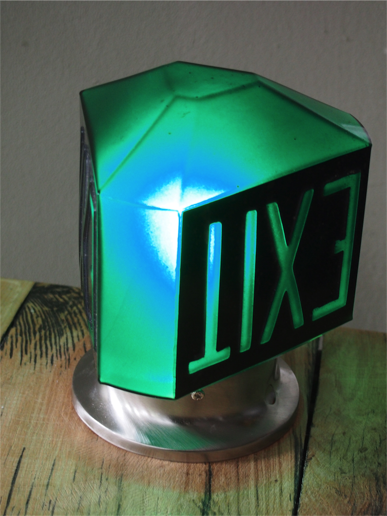 rare Lampe verte exit USA 3 faces socle metal – Image 3