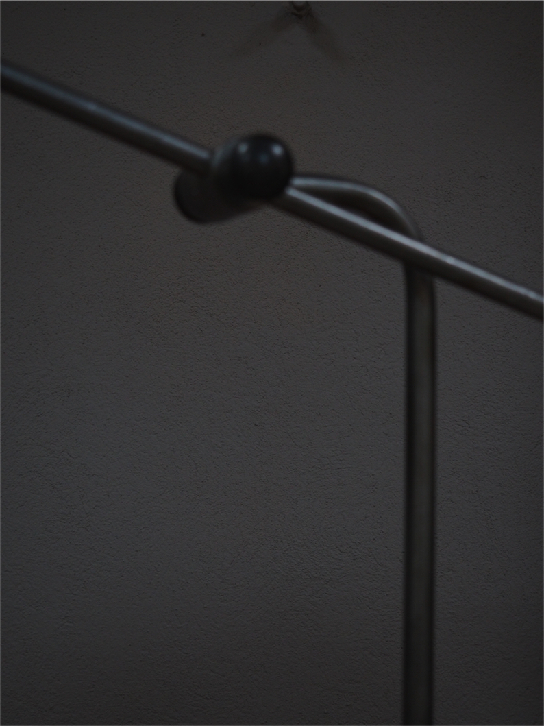 lampe industrielle sur pied atelier carrossier R.G Levallois – Image 14