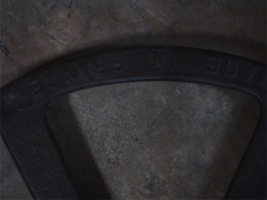 lampe industrielle sur pied atelier carrossier R.G Levallois – Image 19