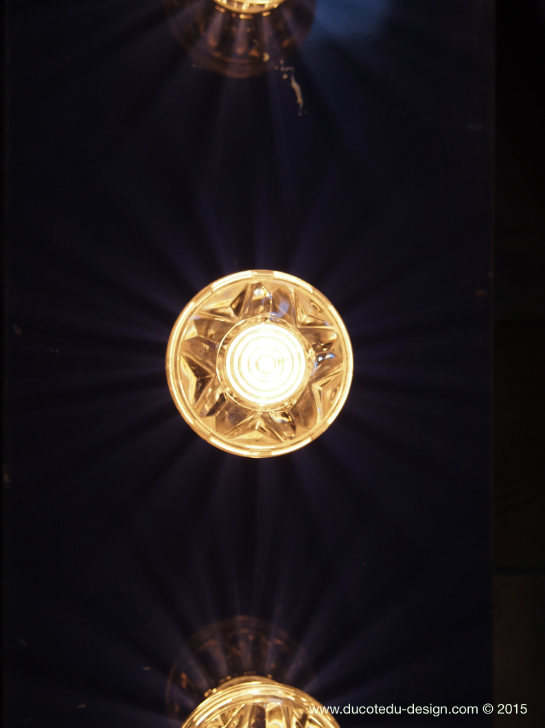 tres grande lettre N d'ancienne enseigne lumineuse façon fete foraine – Image 7