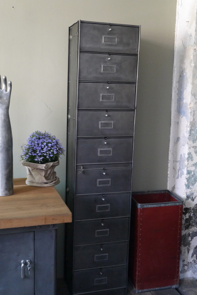 ancien grand meuble 10 casiers industriel a clapet Roneo 50/60 – Image 9