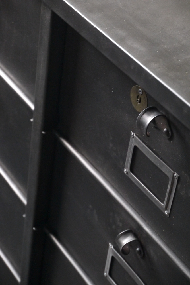 ancien grand meuble 15 casiers industriel strafor – Image 11