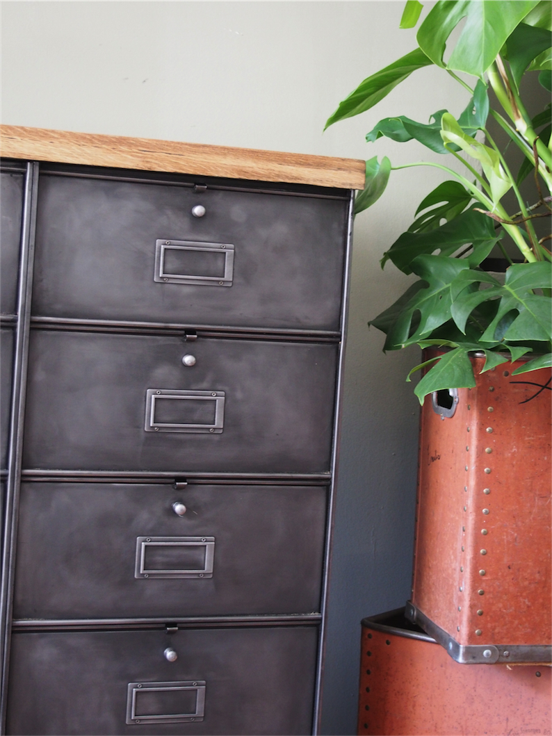 ancien meuble console 10 casiers industriel a clapet roneo 1950 plateau chene massif – Image 7