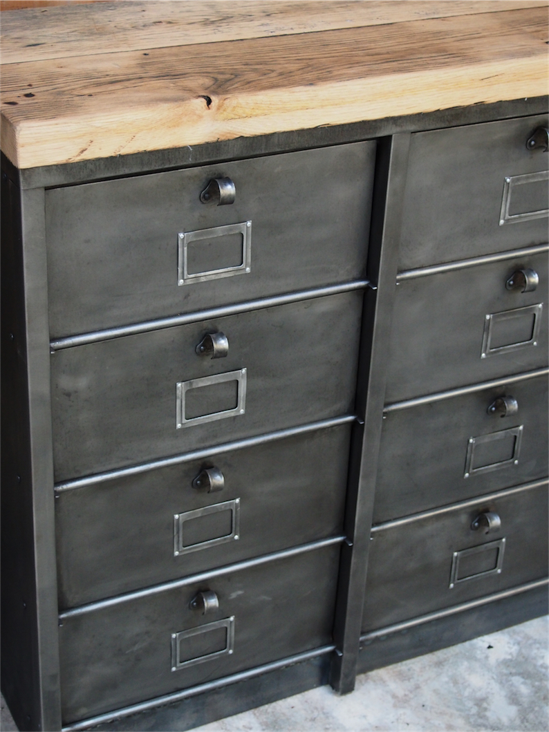 ancien grand meuble 12 casiers industriel strafor plateau chene massif – Image 5