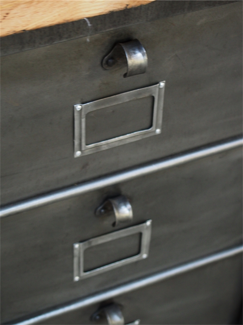 ancien grand meuble 12 casiers industriel strafor plateau chene massif – Image 6