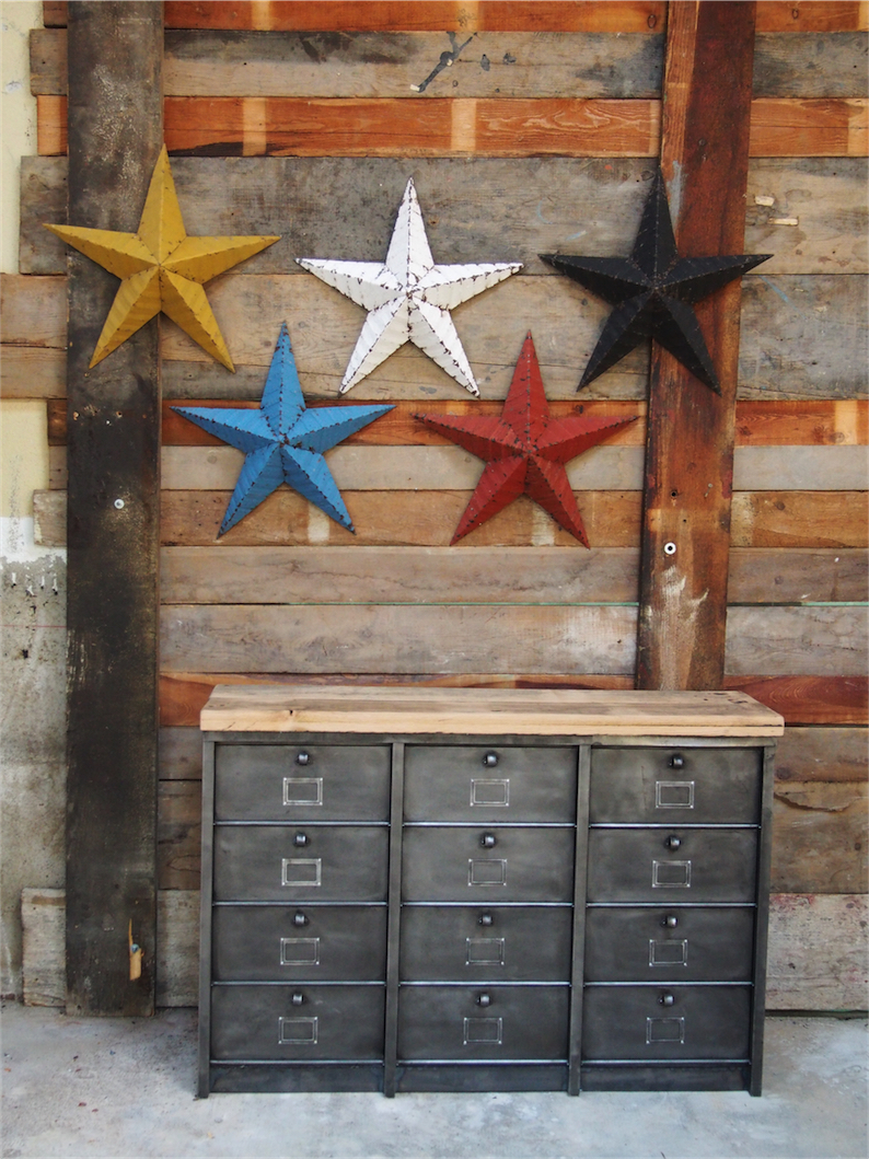 ancien grand meuble 12 casiers industriel strafor plateau chene massif – Image 9