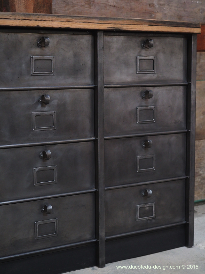 ancien grand meuble 12 casiers industriel strafor plateauchene massif – Image 6