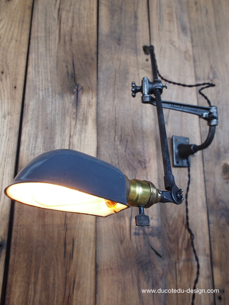Rare Lampe OC White Industrielle fixation murale applique la lampe de reference a new york dans les loft – Image 12