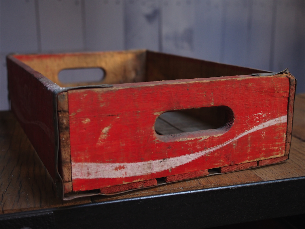 1 caisse bois brasserie café USA Coca Cola rouge – Image 4