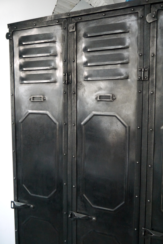 ancien vestiaire d'usine des ateliers Schwartz-Hautmont – Image 11